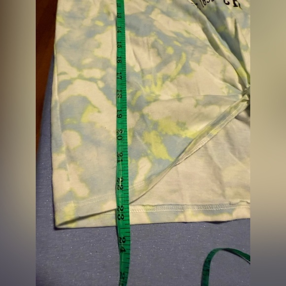 NWT Abercrombie & Fitch Kids  Tie-Dye T-Shirt - Picture 3 of 5